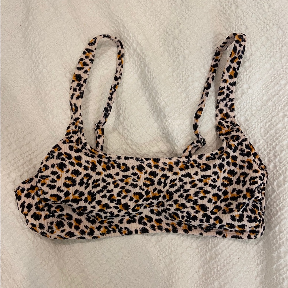 Leopard swim suit top